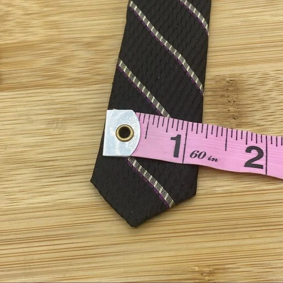 FENDIMen's Tie; Pure Italian Silk